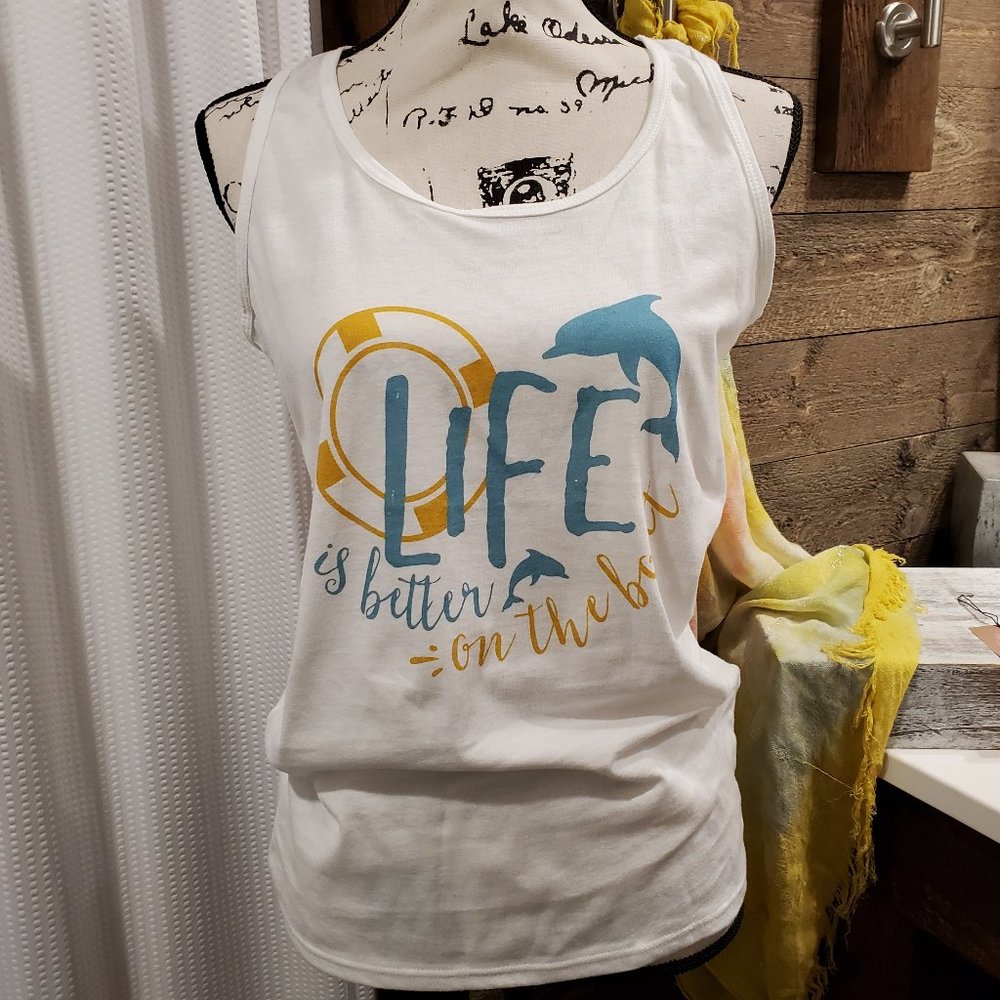 Gildan Softstyle Tank Top M “Life Is Better On A Boat” NWT Nautical Graphic Tee
